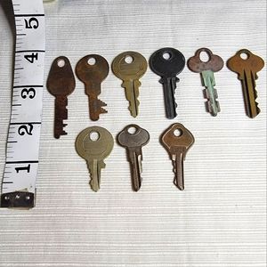 Antique Keys (9)